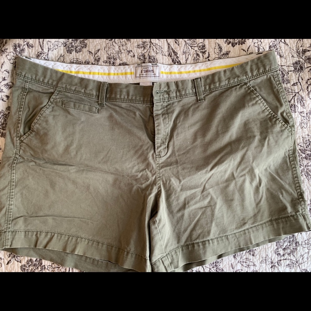 Old Navy shorts